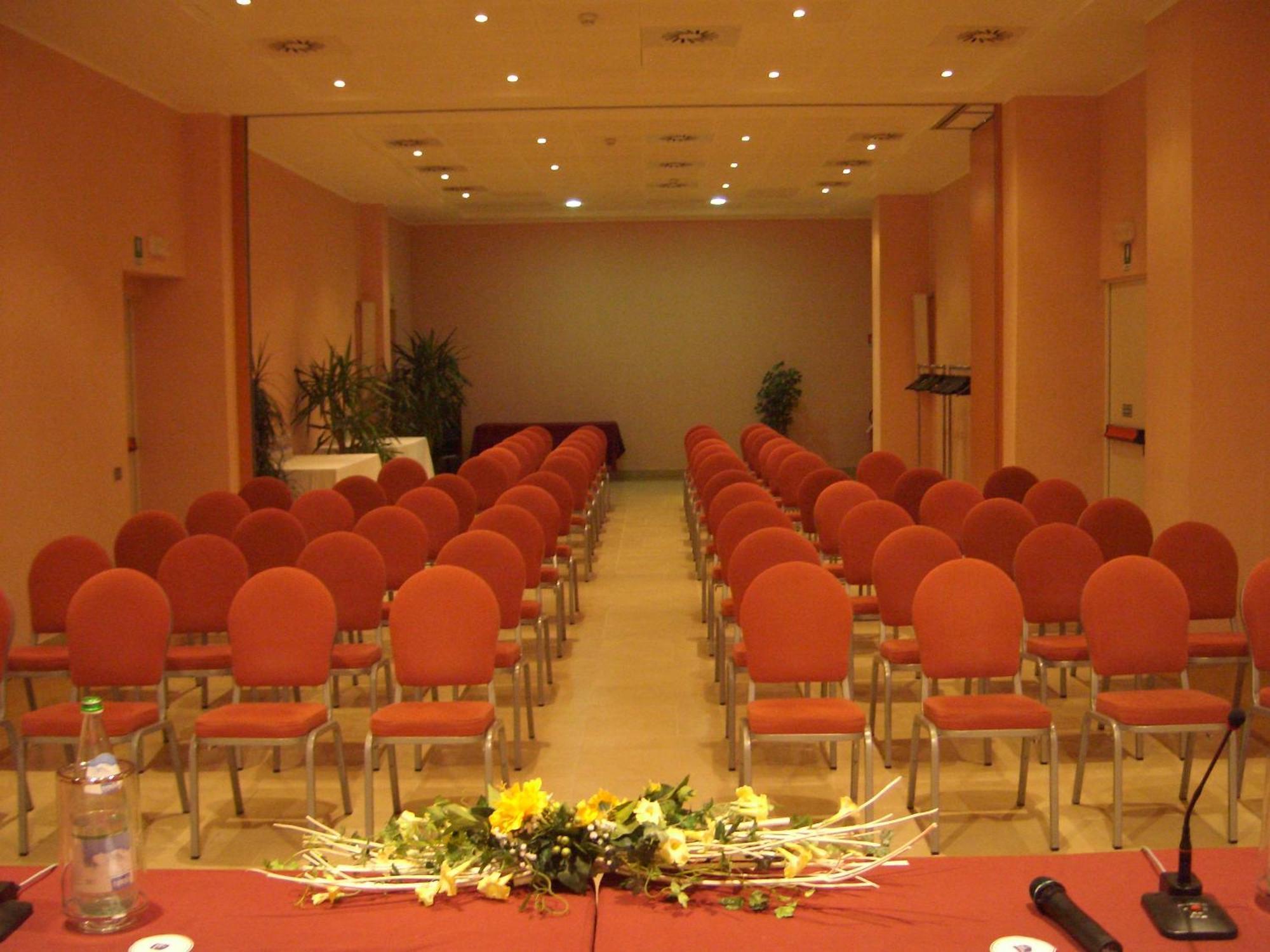 Hotel Langhe & Monferrato Costigliole d'Asti Bagian luar foto