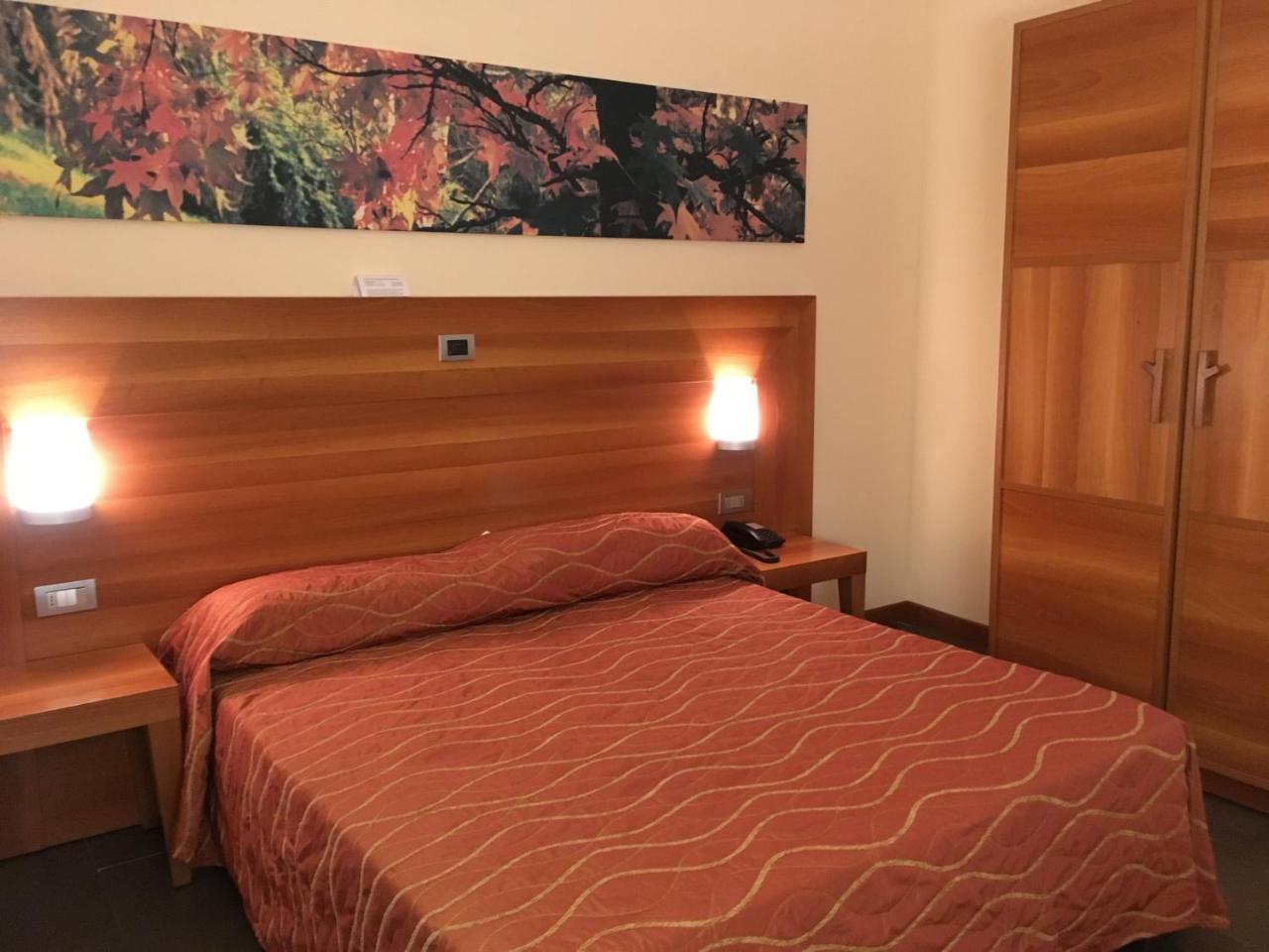 Hotel Langhe & Monferrato Costigliole d'Asti Bagian luar foto
